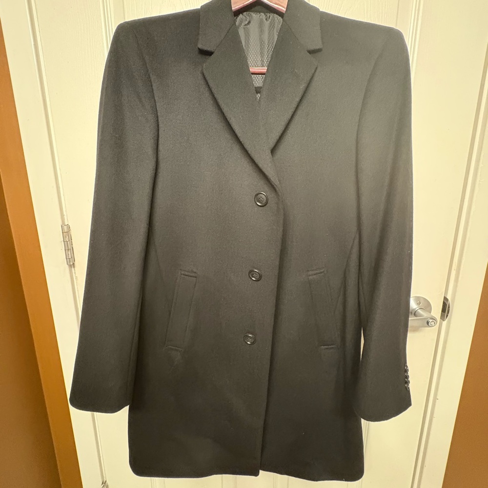 Kenneth Cole Black Trench Coat with Structured Shoulders